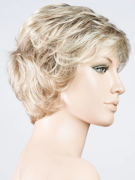 Alexis Deluxe - Image 15