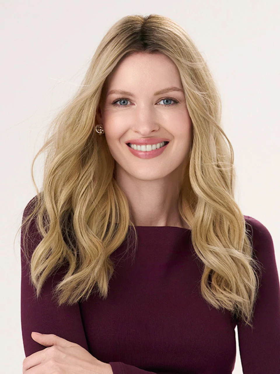 Barely There Wavy 16" Topper - Image 2