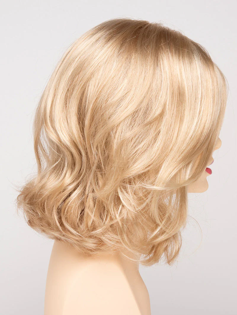 Chloe - Image 27