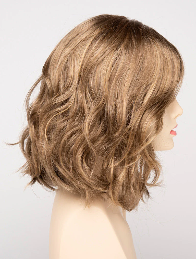 Chloe - Image 30